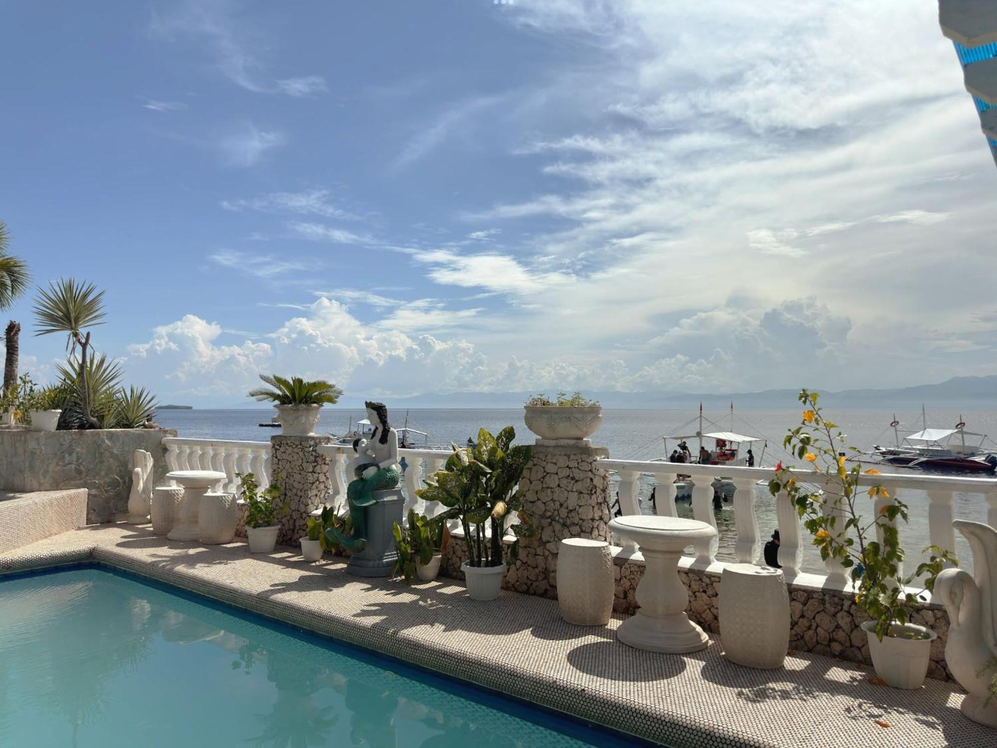 Sunset Beach Resort Moalboal Exteriör bild