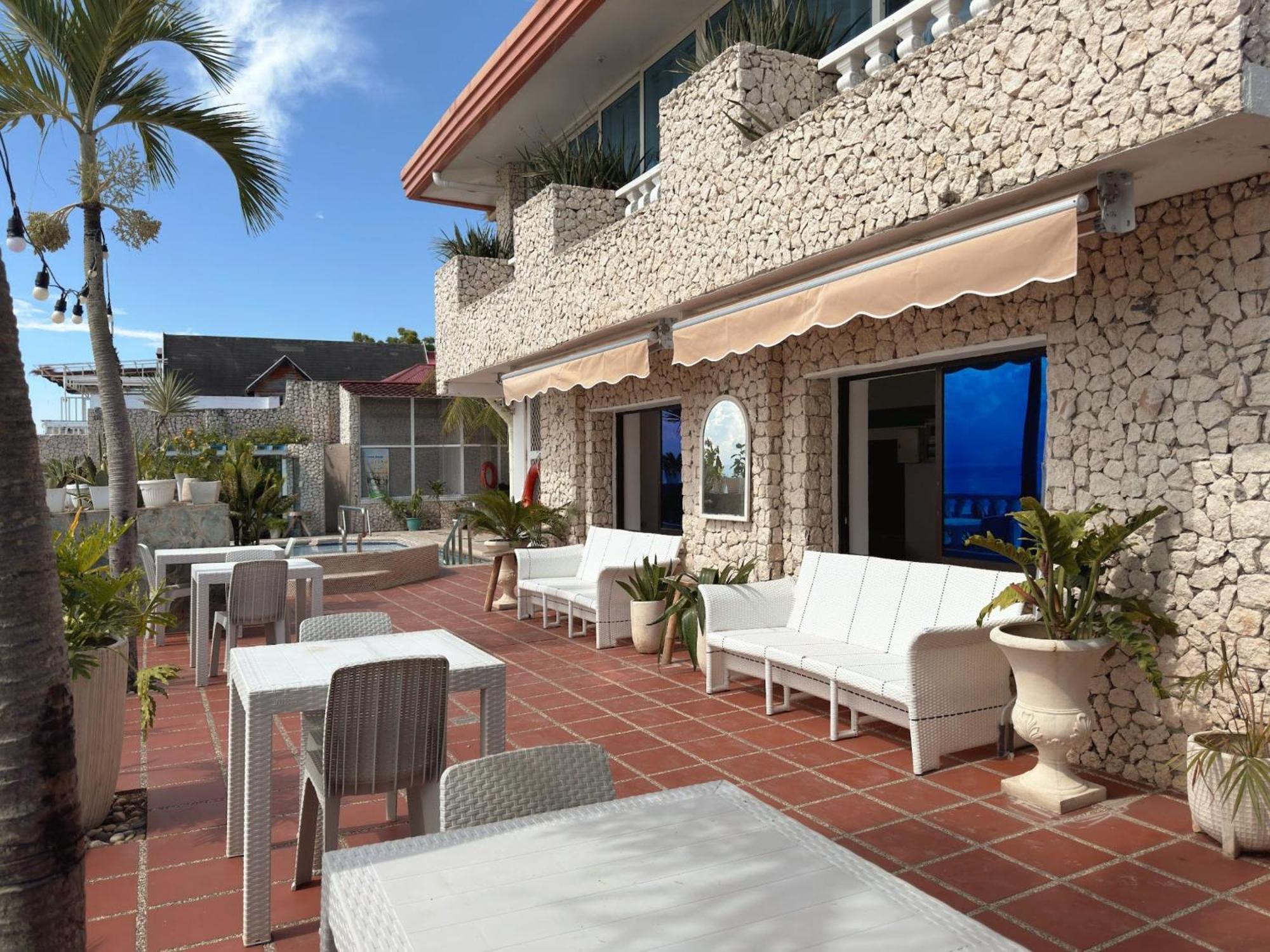 Sunset Beach Resort Moalboal Exteriör bild