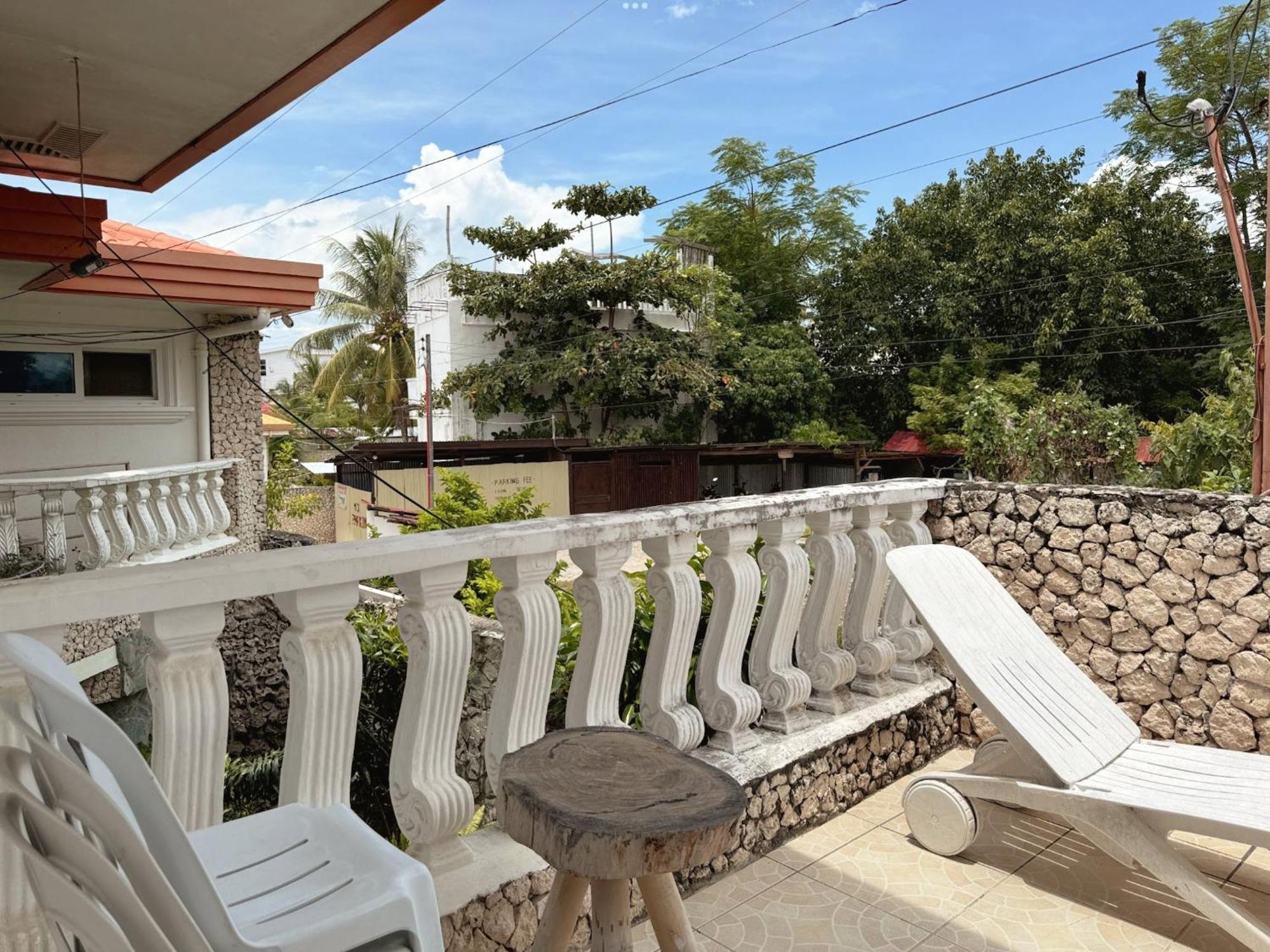 Sunset Beach Resort Moalboal Exteriör bild